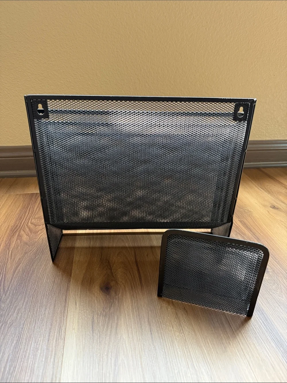 Black Rubbermaid Metal Mesh Desk File Organizer and Letter Sorter
